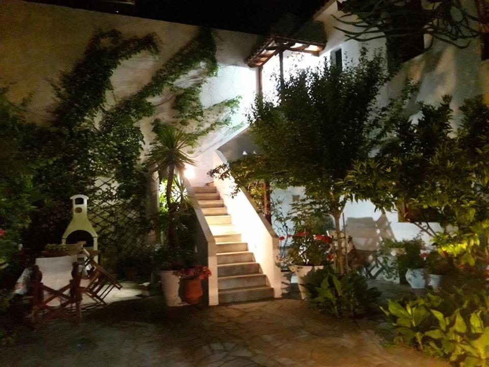 Katikies Stamatias Studios & Maisonettes Agnontas Екстериор снимка